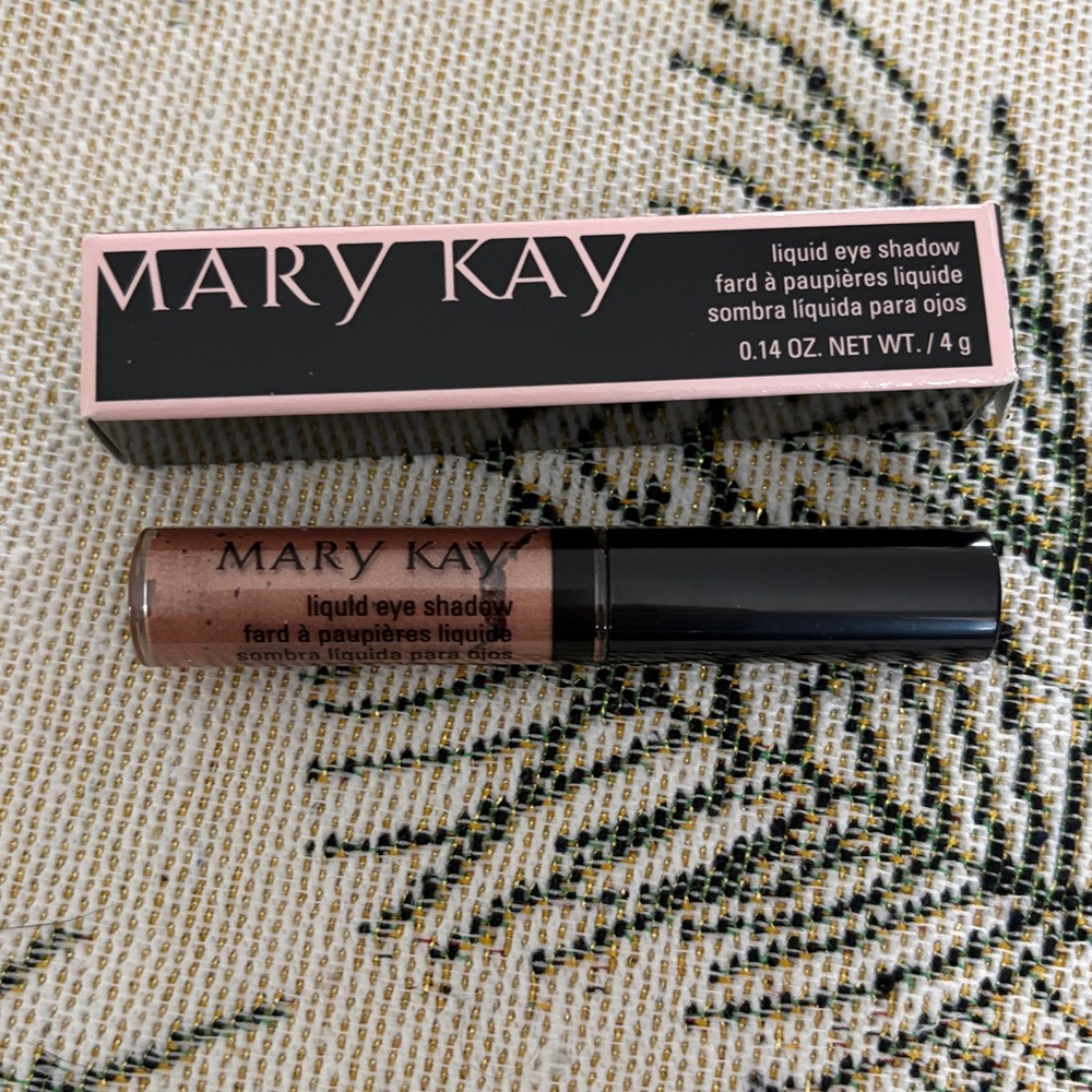 Mary Kay liquid eyeshadow